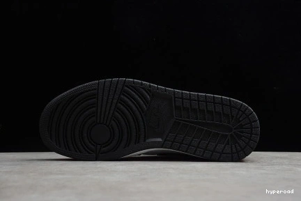 Hyperoad MID “TURF AIR 1 ORANGE” JORDAN 1115